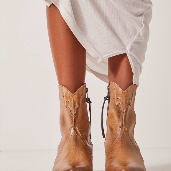 NWOB Distressed tan Frontier Free People Booties - Picture 3 of 10